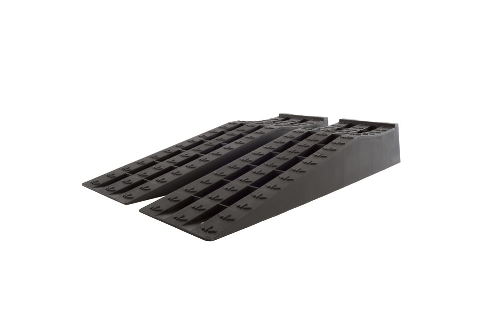 MID RISE VEHICLE RAMPS (PAIR)